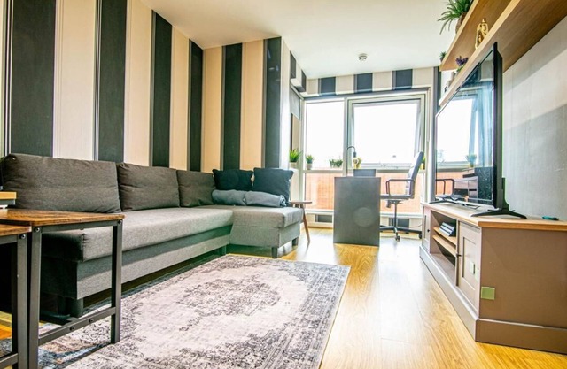 Stunning Flat at Gunwarf Quays