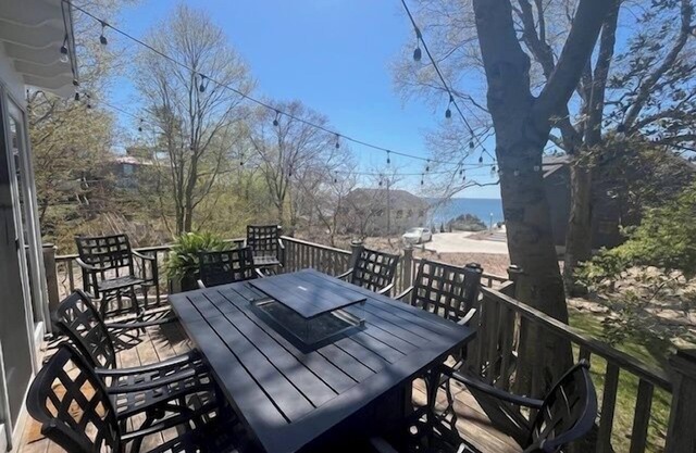 Stunning Grand Haven Cottage near beach!