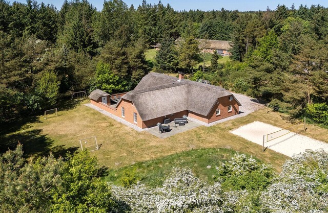 Stunning home in Ulfborg with sauna