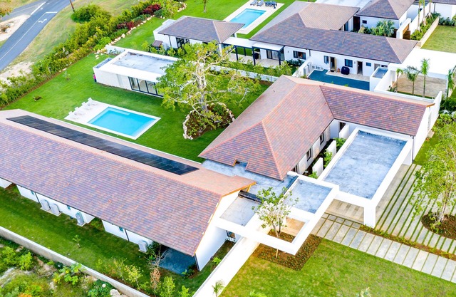 Stunning Modern Garden Villa in a Beautiful Setting LA CEIBA