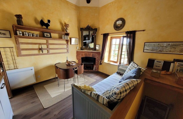 Stunning private villa for 3 people with WIFI, TV, terrace, panoramic view and parking