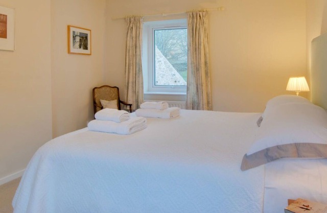 Stunning private villa for 4 people with WIFI, TV, patio, pets allowed, panoramic view and parking