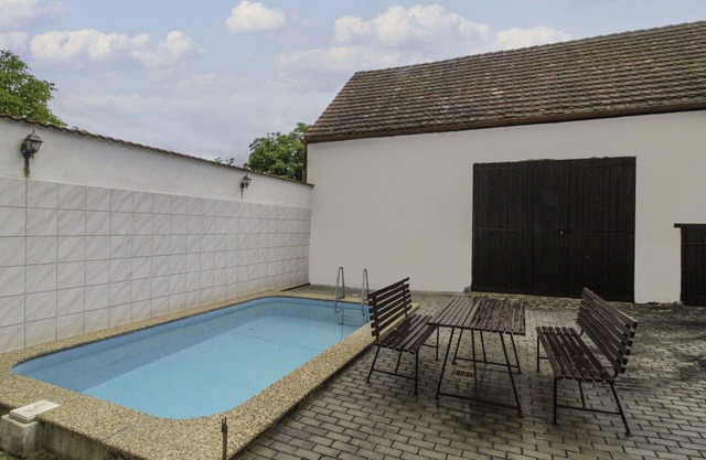 Stunning private villa for 8 people with private pool, TV and pets allowed