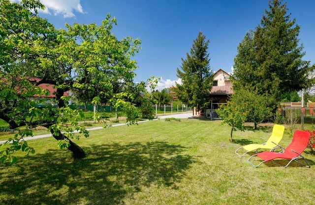 Stunning private villa for 9 people with WIFI, A/C, TV, terrace and pets allowed