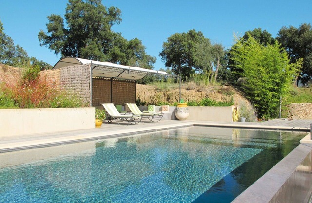 Stunning private villa for 6 people with private pool, WIFI, A/C, TV and terrace