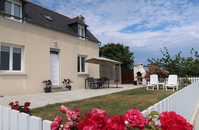 Stunning private villa for 6 guests with WIFI, TV and terrace