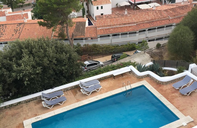 Stunning sea view apartment near the beach and shops