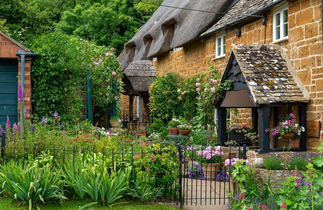 Stunning thatched dog friendly holiday cottage - The Glen, Ilmington