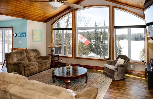 Stunning views of Wenona Lake