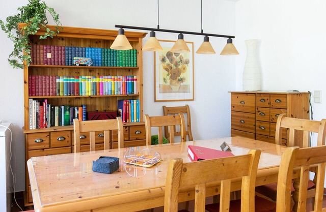 Stunning villa for 8 guests with WIFI, TV, terrace and pets allowed