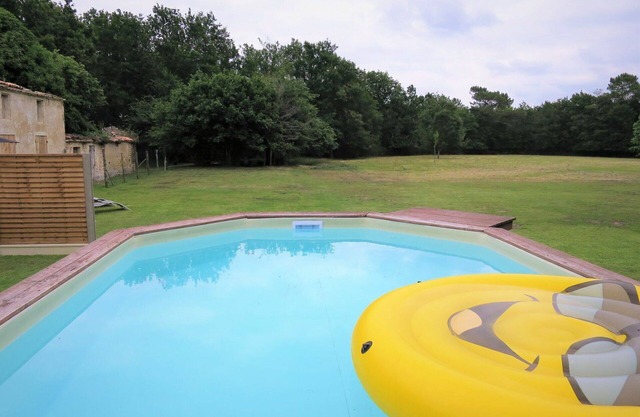 Stunning villa for 6 people with WIFI, pool, TV, terrace and parking