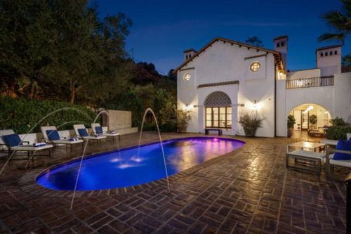 Stunning Villa Oasis in Beverly Hills