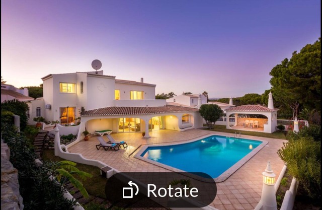 Stunning villa, private Pool UK tv Wifi