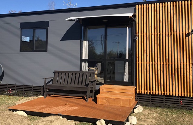 Stunted Totara, Unit 3