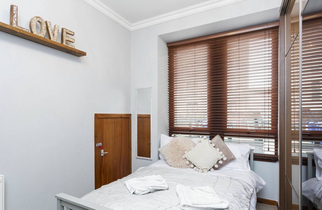 Stylish 1 bedroom Apartment-Ground Floor