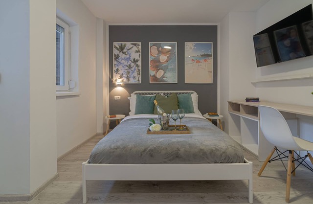 Stylish 2BR - Piata Universitatii - Cismigiu