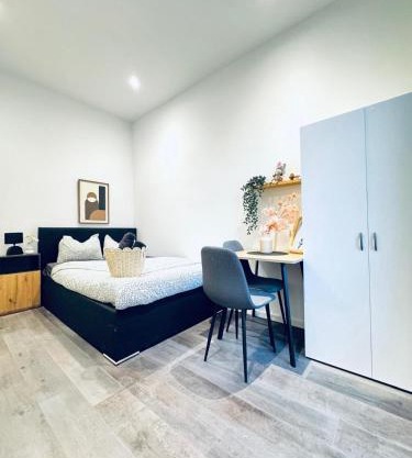 Stylish & Comfy 1BR Apartment Very Central