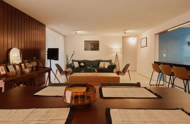 Stylish Oaxaca Apartment with Balcony & AC
