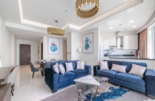 Stylish , Ocean and Palm View 2BR , Infinity Pool