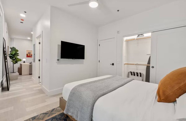 Stylish Stay in Best Location—Perfect for Exploring Downtown | 2 Unit