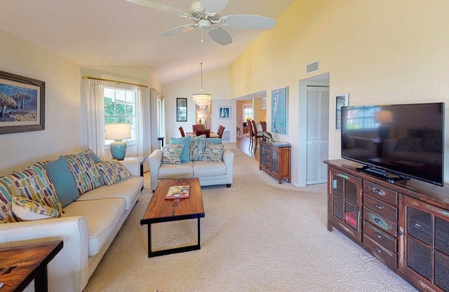Stylish villa with WiFi, pool, hot tub, & tennis - minutes from the beach