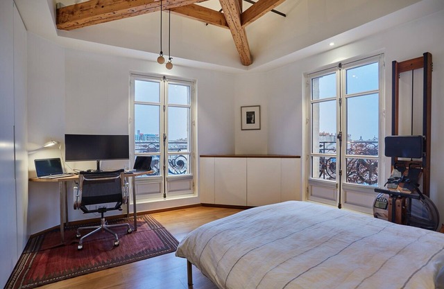 Sublime Apartment Center of Paris le Marais