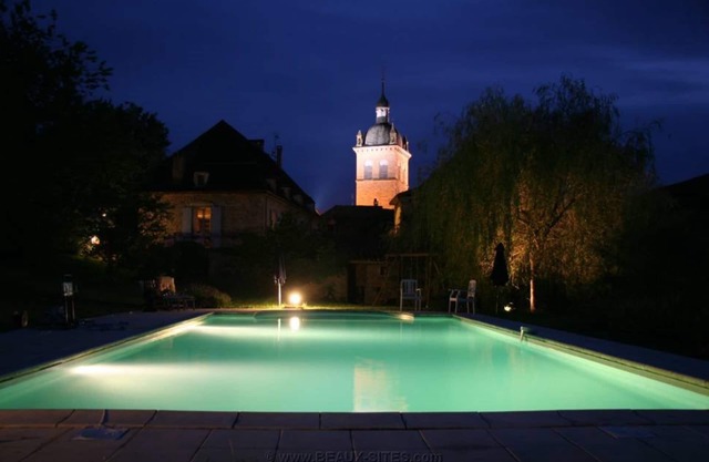 Sublime mansion of the XXVIIIth + dependence