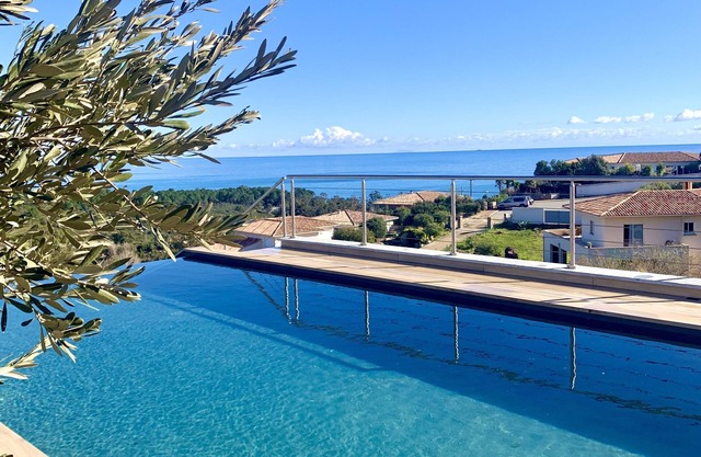 Sublime Villa vue mer Avec Piscine à Débordement