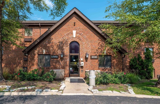 Suburban Studios Indianapolis Northwest - College Parks