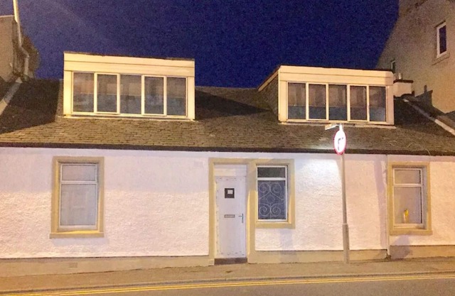 Sugarpop cottage