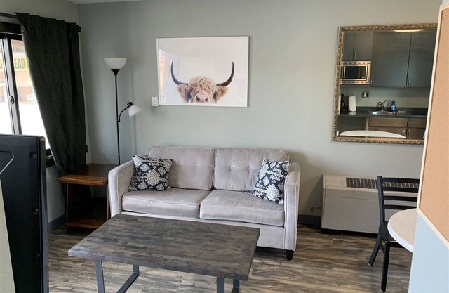 Suite 307 - 1BR Apartment | 1 Bed, 1 Bath