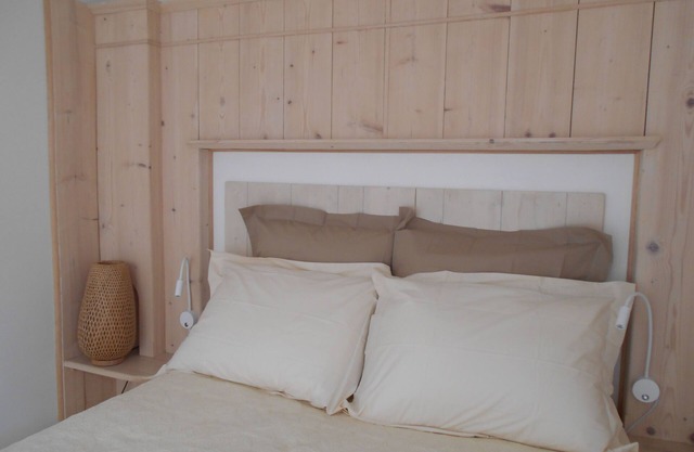 Suite cabanes & Roulottes du Potager - An unusual stay in the heart of the vegetable garden :