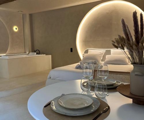 Suite SPA privé by Collection AURA - Charleville-Mézières à deux pas de la Place Ducale