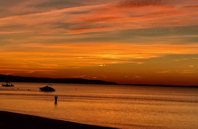SUMMER PARADISE, make it yours for a week or a month
