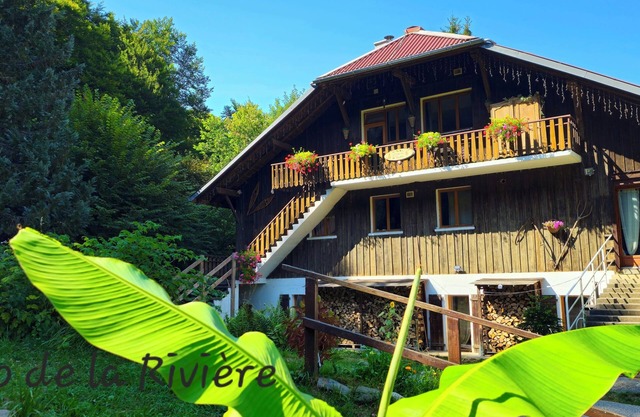 Summer/winter rental, cosy apartment Haute-Savoie - peaceful location - friends/family