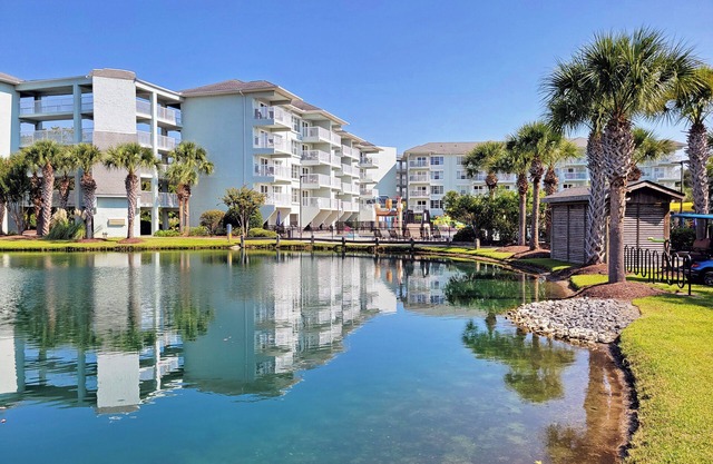 Summerhouse Condo at Litchfield by the Sea, Pool Plaza, Resort Beach Access