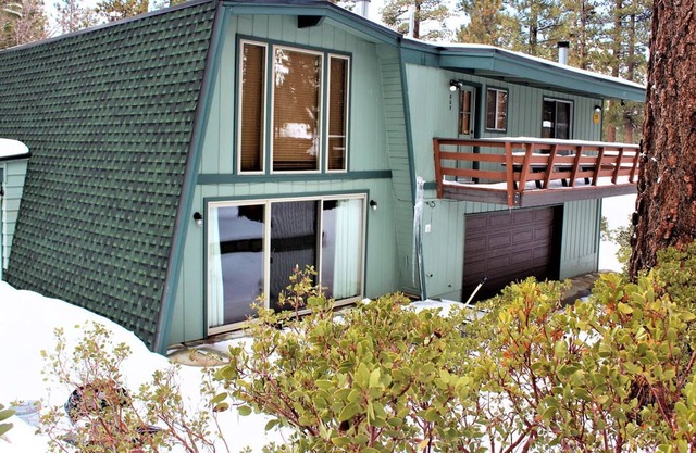Summit Paradise-845 by Big Bear Vacations