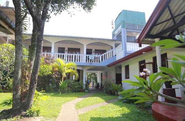 Sunil Lanka Hotel