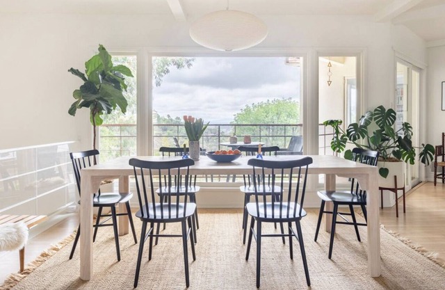 Sunlit Two Bedroom + Office in Hollywood Hills