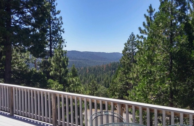Sunny View Near Pinecrest Lake, Dodge Ridge Resort: Ski-Hike-Mountain Bike-Kayak