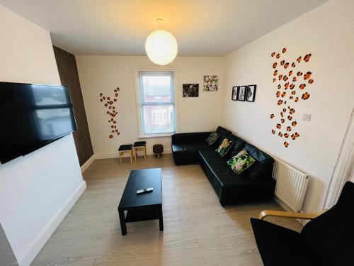 Sunnyside Aparthotel Safari suite, Free Parking, 10Min Walk To Blackpool tower