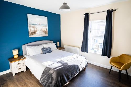 Sunrise Beach House - Great for family stays and contractors