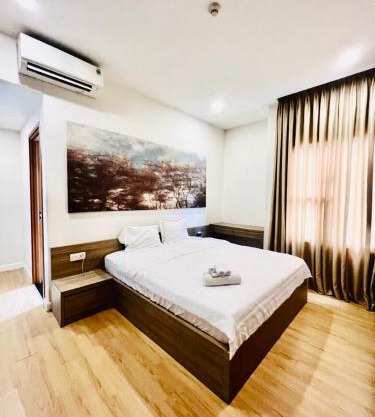 Sunrise City 1 phòng ngủ view hồ bơi