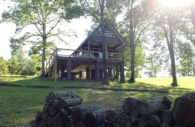 Sunrise Mountain Treehouse Cabin
