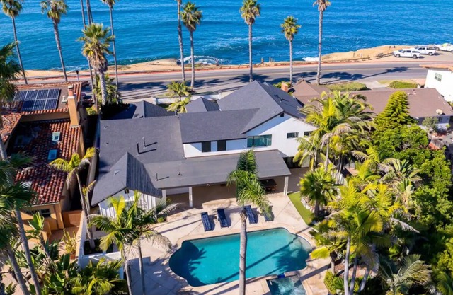 Sunset Cliffs Spectacular Oceanfront Villa