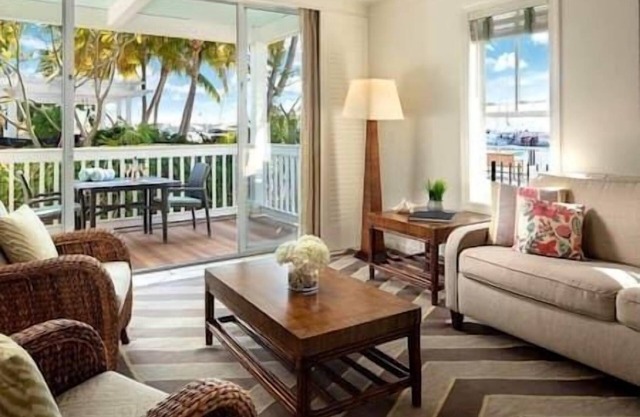 Sunset Harbor | Hyatt | Hot Tub | Pool | Marina | Lux Resort