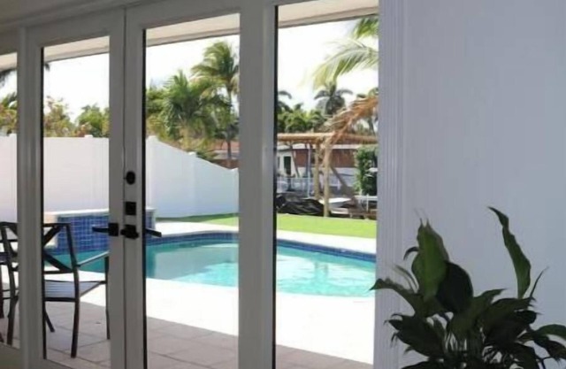 Sunset home on the bay in Fort Lauderdale Beach