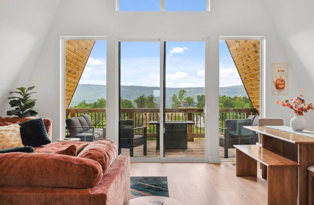 Sunset Peak | Stylish A-Frame Cabin | Mtn Views!
