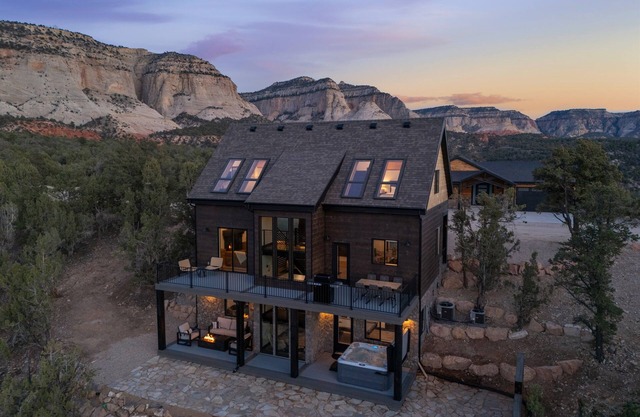Sunset Pointe| Modern Comfort| Epic Views| Zion