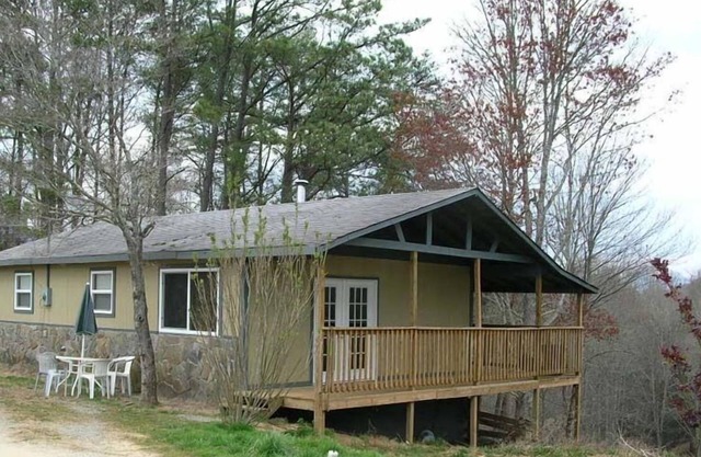 Sunset View Cabin Near Bryson City, Cherokee, Fontana Lake & Nantahala River